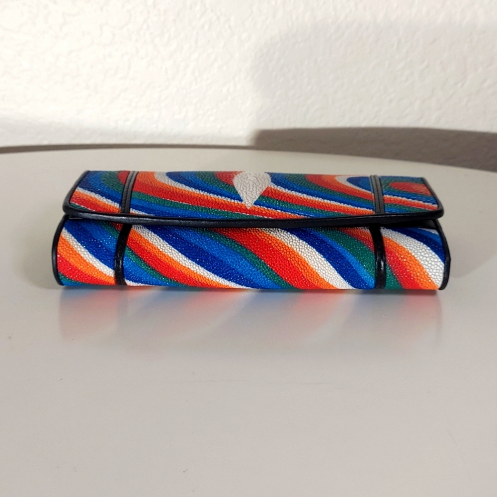 Stingray Multicolor Rectangular Wallet - image 6